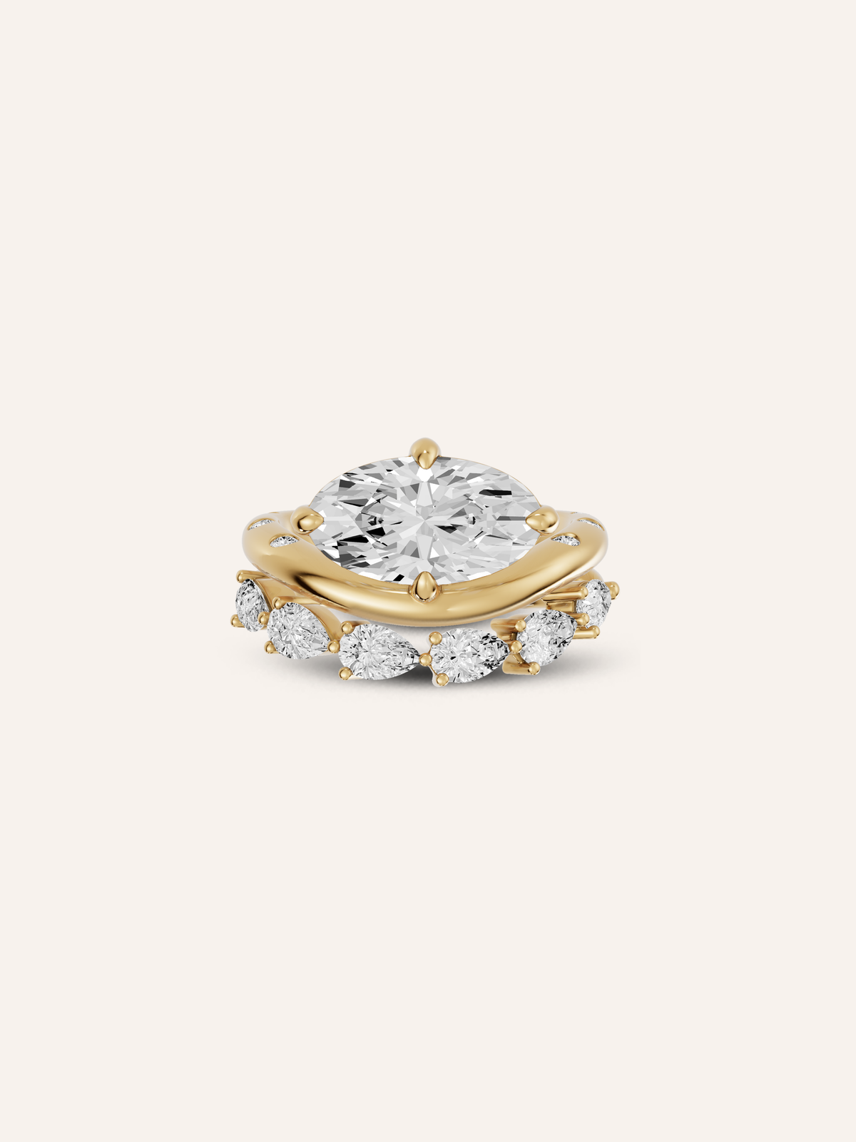 Close-up of the four compass prongs and optional graduating diamonds on the TIA curved band, available with natural diamonds