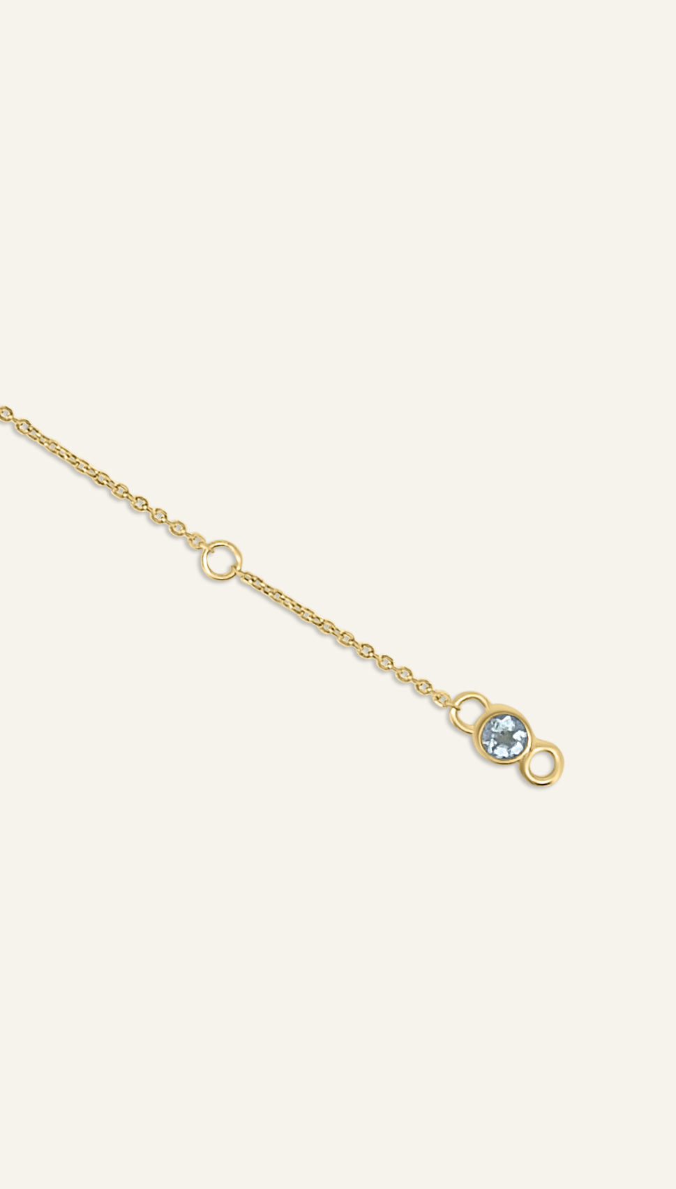 details of AYLA Fine Gold Bracelet with aquamarine gemstone