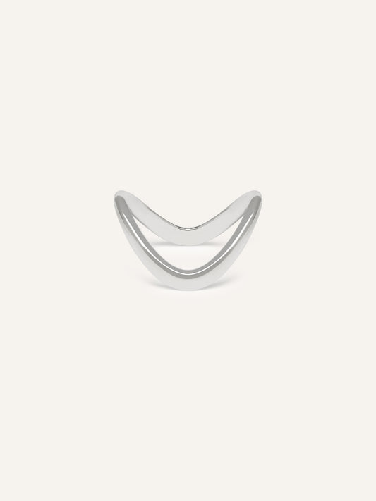 SIA gold ring, curved stacking band in solid 18ct white gold by DÉSIR, custom gold jewellery from an Australian fine jewellery brand